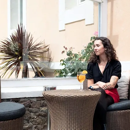 La Villefromoy Hotel