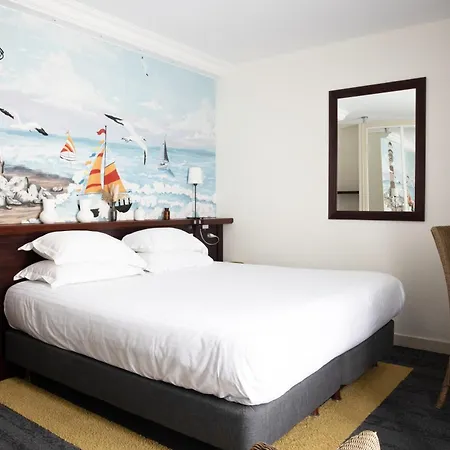 Hotel La Villefromoy 4*